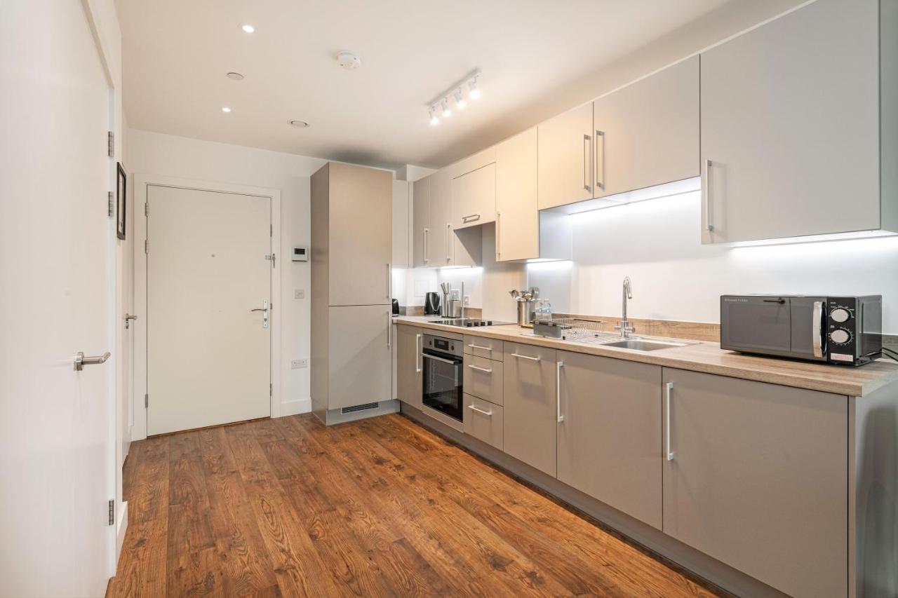 Stayo Apartments Barking Wharf London Eksteriør bilde