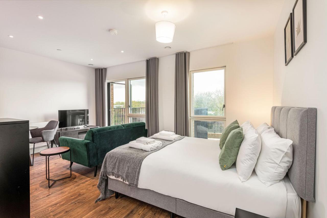 Stayo Apartments Barking Wharf London Eksteriør bilde