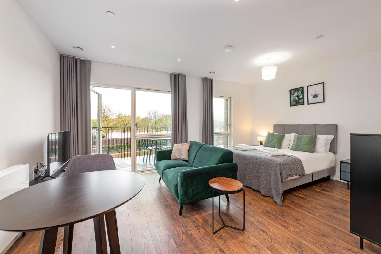 Stayo Apartments Barking Wharf London Eksteriør bilde
