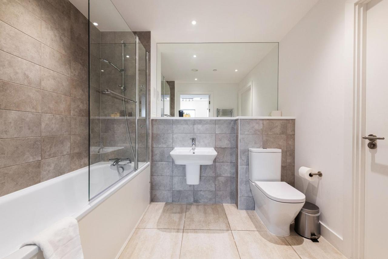Stayo Apartments Barking Wharf London Eksteriør bilde