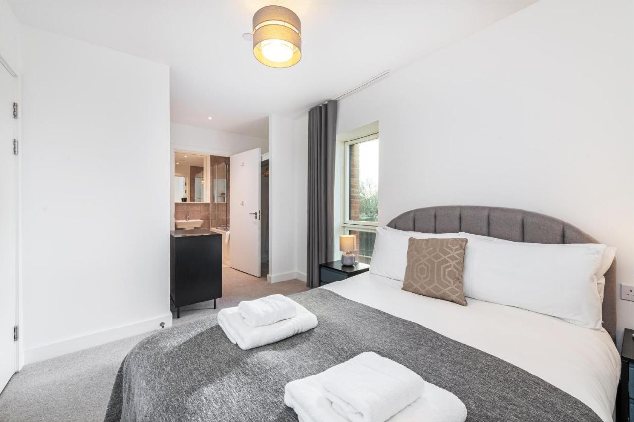 Stayo Apartments Barking Wharf London Eksteriør bilde